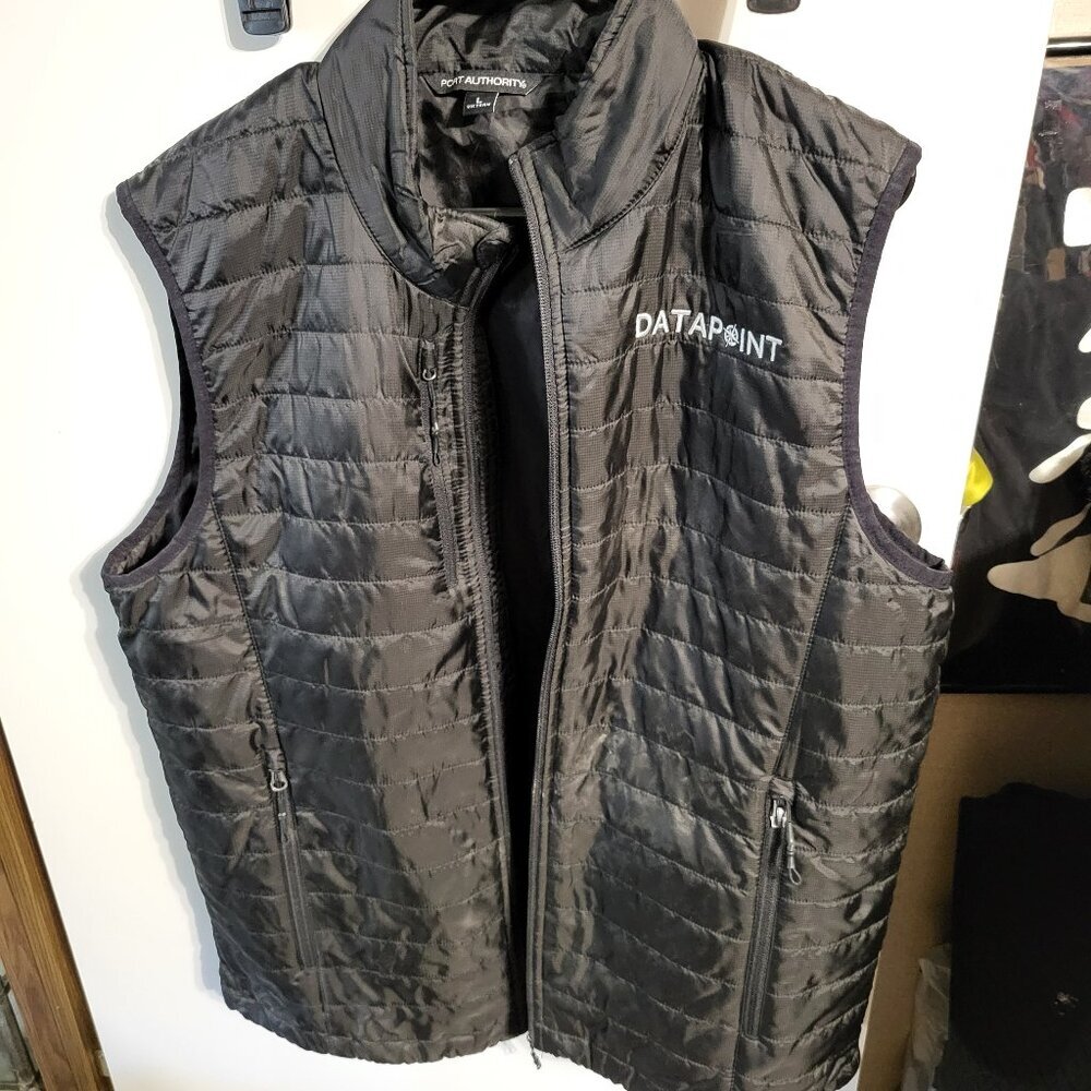 NWT Mens PORT AUTHORITY PUFFER VEST SZ L